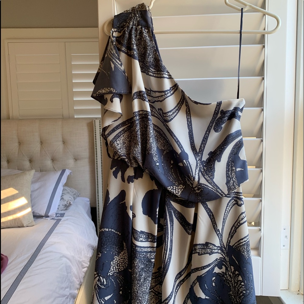 Jessica Simpson Off the Shoulder Dress